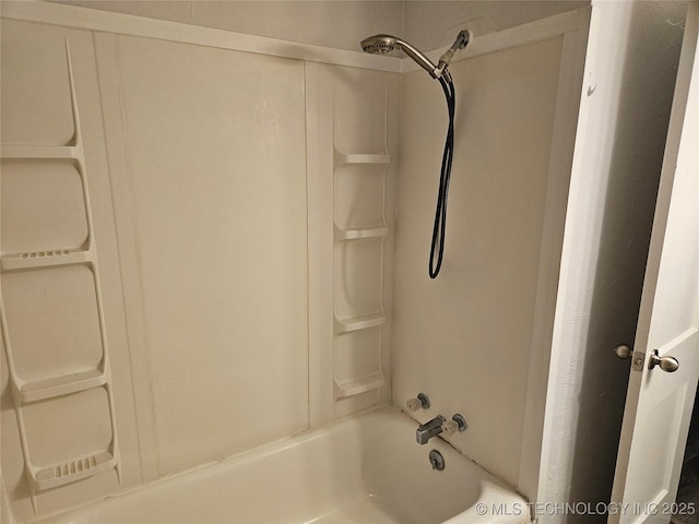 1435 E Oak St, Cushing, OK 74023 - bathroom featuring shower / washtub combination