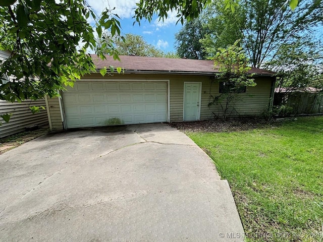 303 NW 3rd St, Stigler, OK 74462 - view of garage
