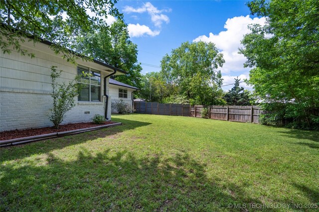 3478 S Gary Ave, Tulsa, OK 74105 - view of yard