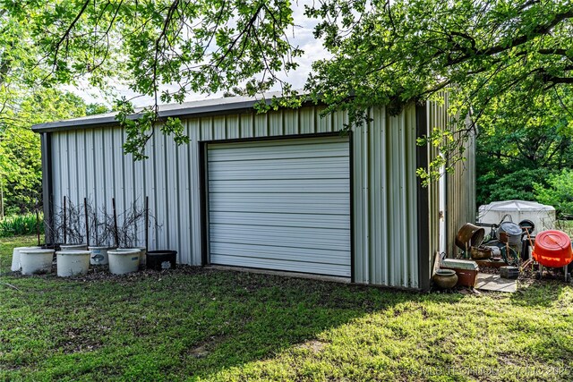 34047 W 191st St S, Bristow, OK 74010 - view of outdoor structure featuring an outbuilding
