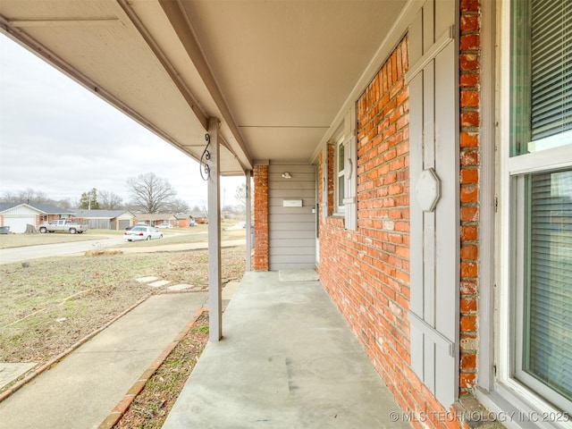 view of patio / terrace with covered porch