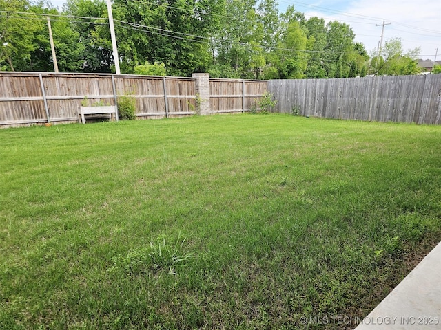2721 S 8th St E, Broken Arrow, OK 74012 - view of fenced backyard