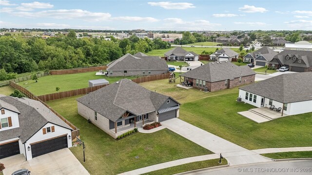 11807 N 131st E Ave, Owasso, OK 74055 - aerial view of residential area