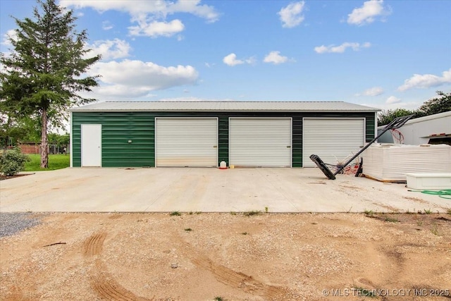 10627 Old Willis, Kingston, OK 73439 - view of detached garage