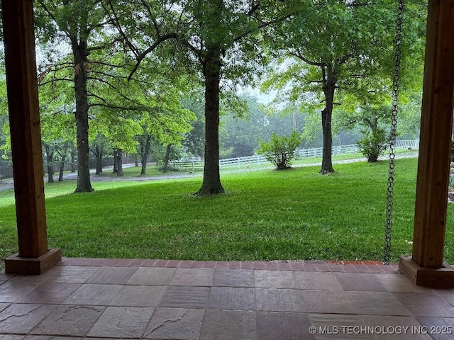 15373 N Javine Hill Rd, Skiatook, OK 74070 - view of yard with a patio