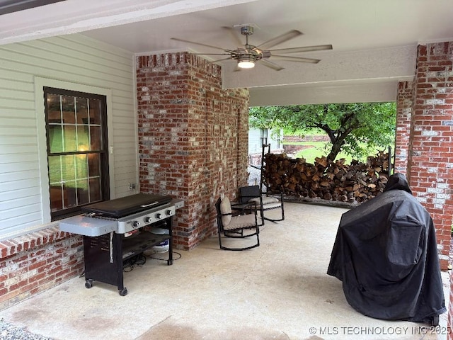 15373 N Javine Hill Rd, Skiatook, OK 74070 - view of patio / terrace with a ceiling fan and area for grilling