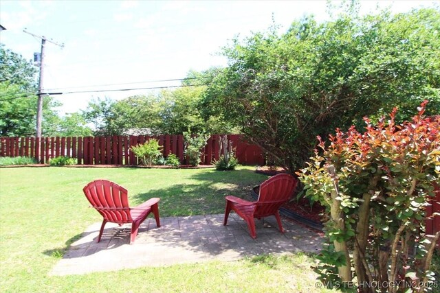 6112 E 21st St, Tulsa, OK 74114 - view of yard featuring a patio area