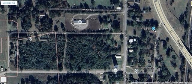 1268 S 3rd St, Stilwell, OK 74960
