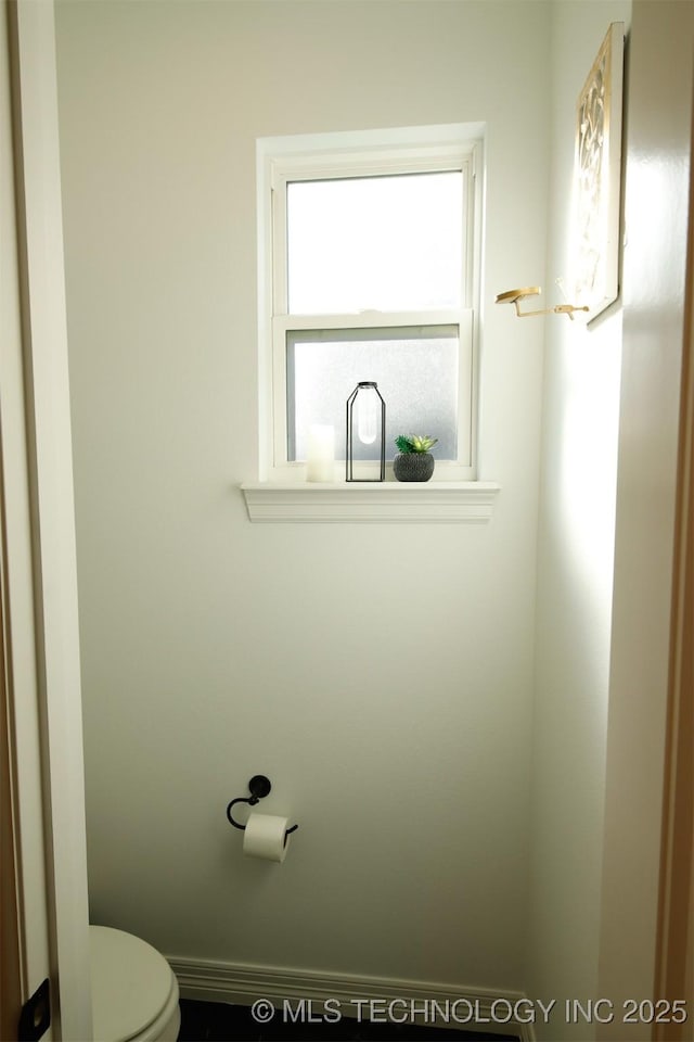 118 W 130th Pl S, Jenks, OK 74037 - bathroom featuring toilet