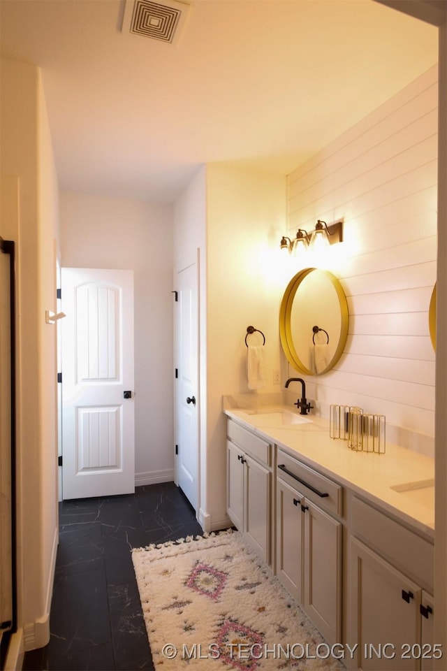 118 W 130th Pl S, Jenks, OK 74037 - full bath with double vanity and baseboards