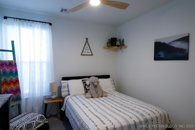 118 W 130th Pl S, Jenks, OK 74037 - bedroom featuring ceiling fan
