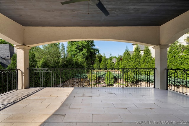 6830 E 109th St, Tulsa, OK 74133 - view of patio featuring a ceiling fan