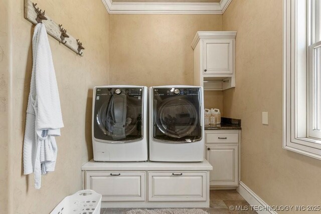 716 W 108th Pl S, Jenks, OK 74037 - clothes washing area with independent washer and dryer, cabinet space, and crown molding