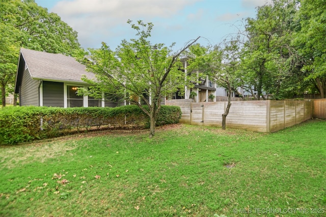 9804 S Lakewood Pl, Tulsa, OK 74137 - view of yard