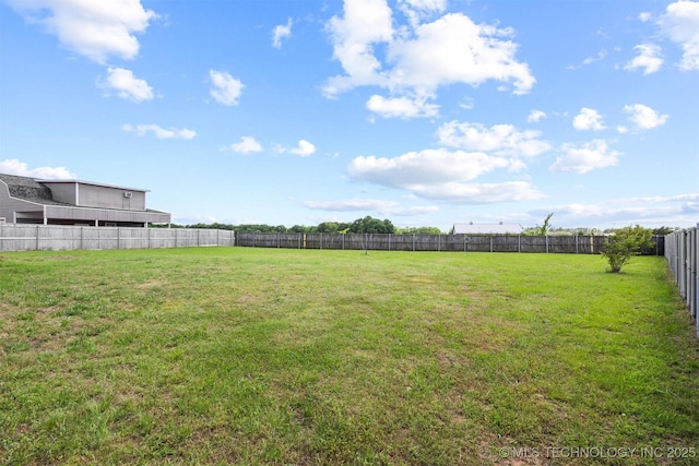 205 Summit, Durant, OK 74701 - view of yard