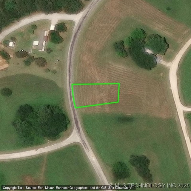 Diamondhead, Burneyville, OK 73430 - photo 1