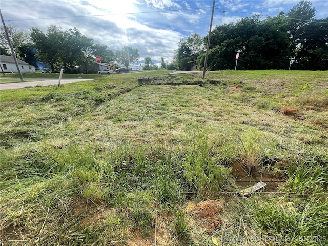 902 NE 4th Ave, Durant, OK 74701