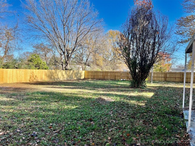 415 College Rd, Warner, OK 74469 - photo 3