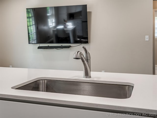 1149 N Hickory Pl, Broken Arrow, OK 74012 - detailed view of a sink
