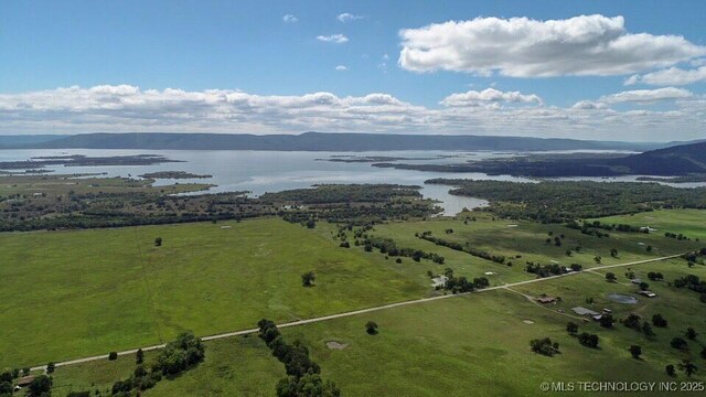 SW 235th St, Buffalo Valley, OK 74571