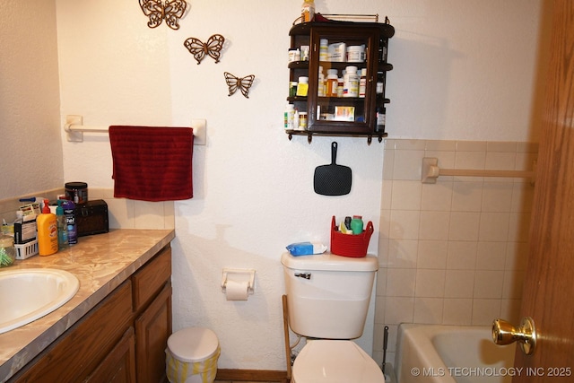7457 S 105th St E, Braggs, OK 74423 - full bath with a tub, vanity, and toilet