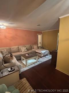 3527 S Knoxville Ave, Tulsa, OK 74135 - living area with baseboards