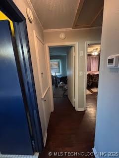 3527 S Knoxville Ave, Tulsa, OK 74135 - hallway with dark carpet
