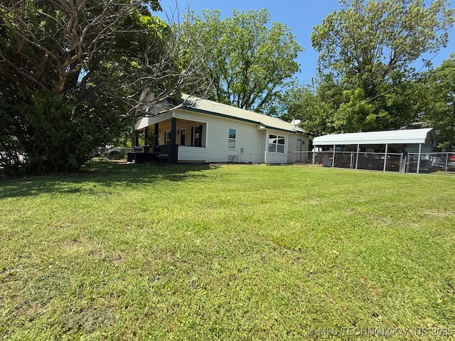 618 E Gentry Ave, Checotah, OK 74426 - view of yard