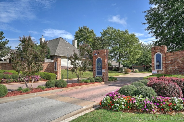 8212 S Delaware Pl, Tulsa, OK 74137 - view of home's community