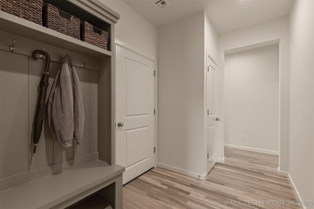 1331 N Beech St, Broken Arrow, OK 74012 - mudroom with light wood-type flooring and baseboards