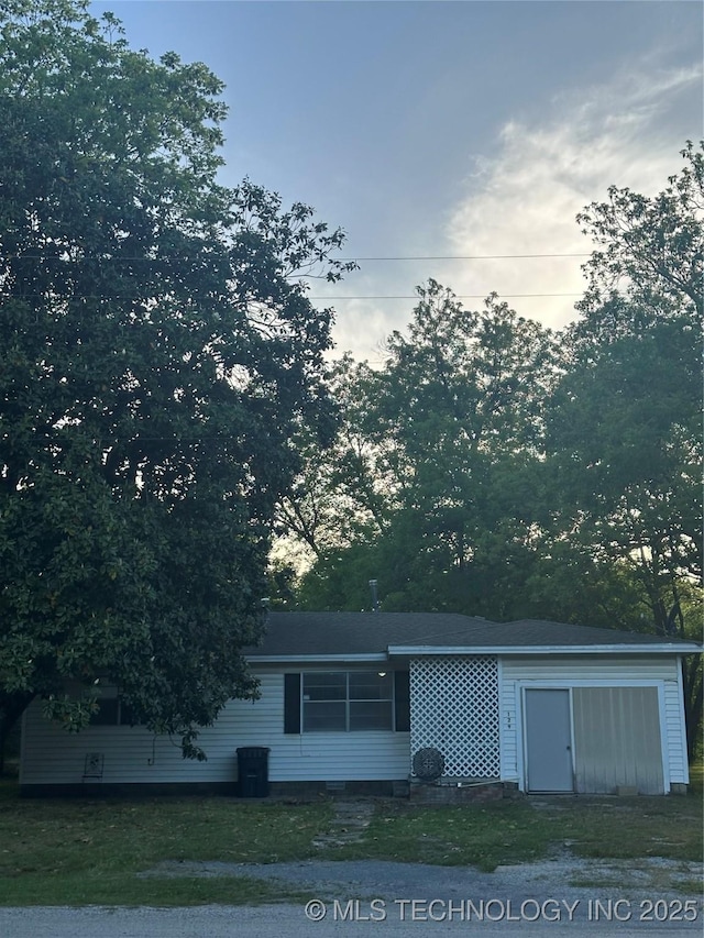 view of front of house