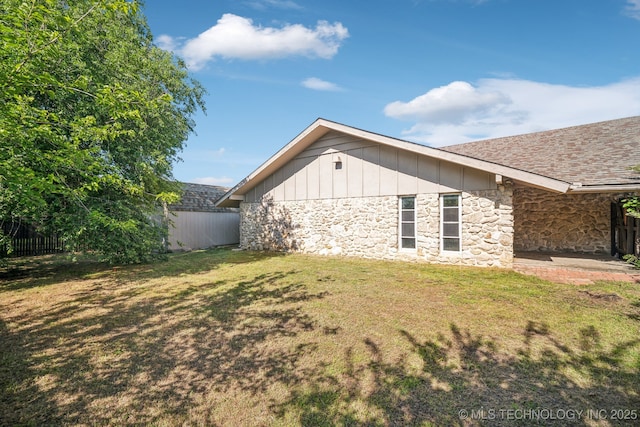 6505 E 47th St, Tulsa, OK 74145 - view of property exterior with stone siding