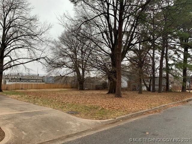 6734 S Atlanta Ave, Tulsa, OK 74136