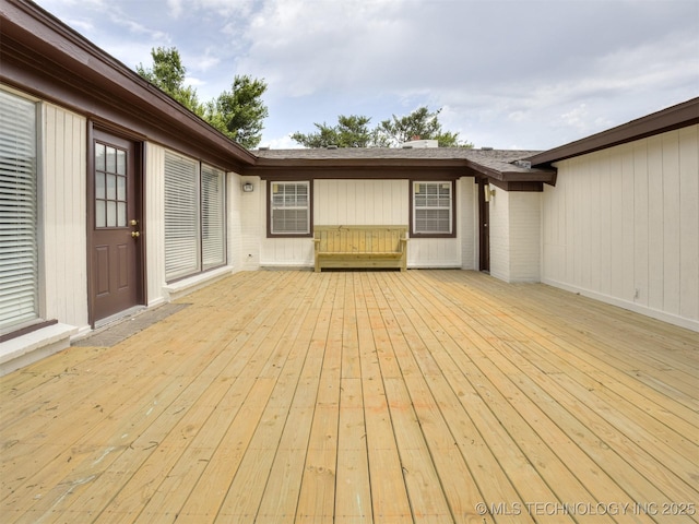 7446 E 20th St, Tulsa, OK 74112 - view of wooden terrace