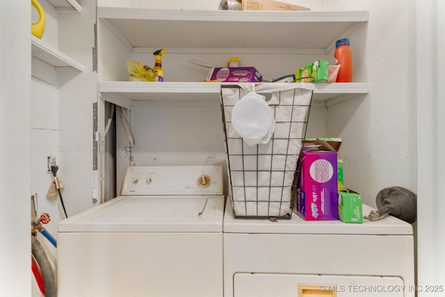 11815 S 86th E Ave, Bixby, OK 74008 - laundry area with washing machine and dryer