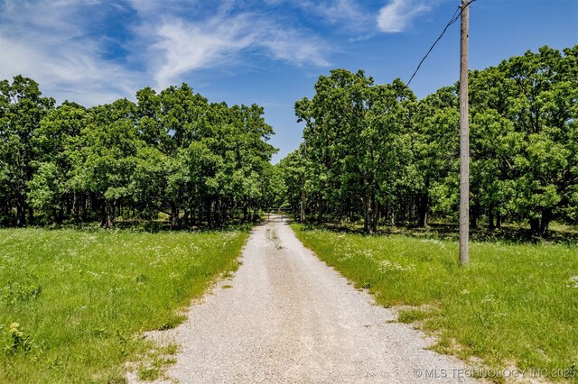 6345 W 53rd St, Tulsa, OK 74126 - view of dirt / gravel road