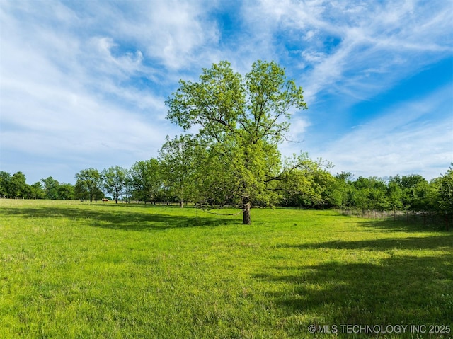 5378 W 450th Rd, Pryor, OK 74361 - view of green lawn featuring a rural view