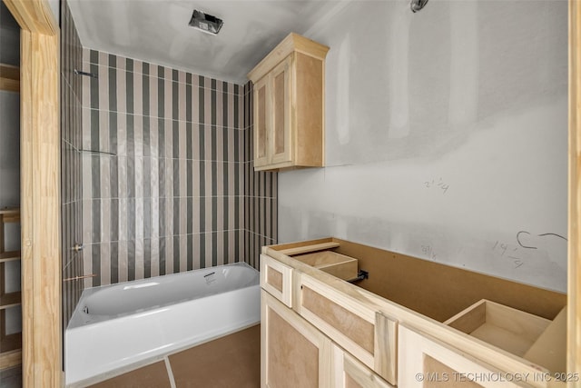 full bath featuring bathing tub / shower combination