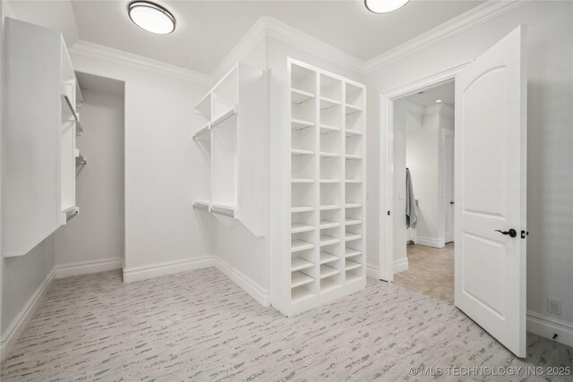 11408 S Harvard Ave, Tulsa, OK 74137 - view of spacious closet