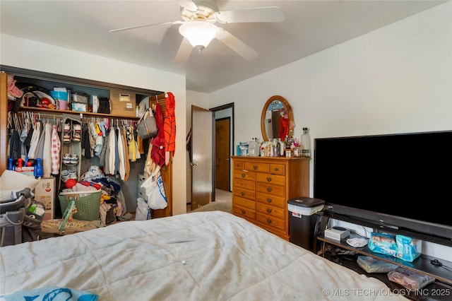 2122 E 52nd St, Tulsa, OK 74105 - bedroom featuring a closet and a ceiling fan