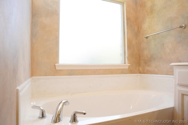 717 W 39th St, Sand Springs, OK 74063 - full bathroom featuring a garden tub