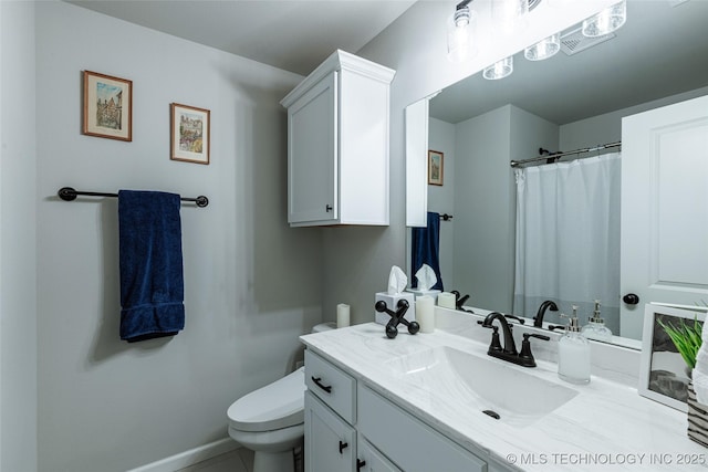15922 E 75th Pl N, Owasso, OK 74055 - full bathroom featuring toilet, vanity, baseboards, and a shower with curtain