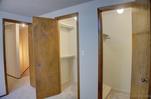8242 S Sandusky Ave, Tulsa, OK 74137 - view of closet