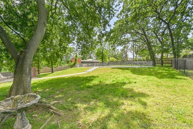 2956 E 69th St, Tulsa, OK 74136 - view of yard