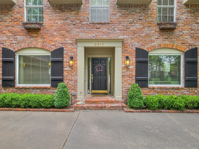 5517 E 101st Pl, Tulsa, OK 74137 - entrance to property with brick siding