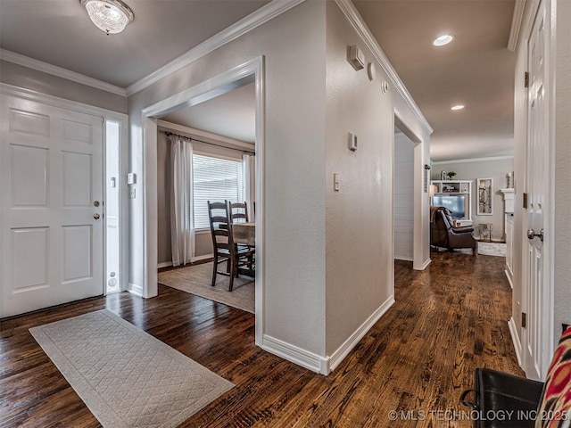 5517 E 101st Pl, Tulsa, OK 74137 - entryway with baseboards, dark wood-style flooring, ornamental molding, and recessed lighting