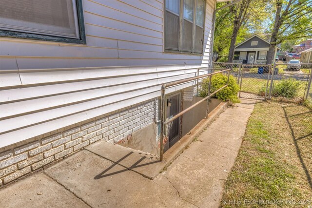 1408 S Elwood Ave, Tulsa, OK 74119 - photo 59