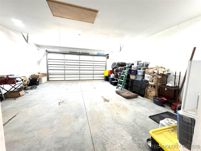 116645 S 4215th Rd, Eufaula, OK 74432 - view of garage