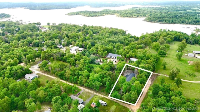 116645 S 4215th Rd, Eufaula, OK 74432 - aerial view of property's location featuring a nearby body of water, property boundaries highlighted, and a forest
