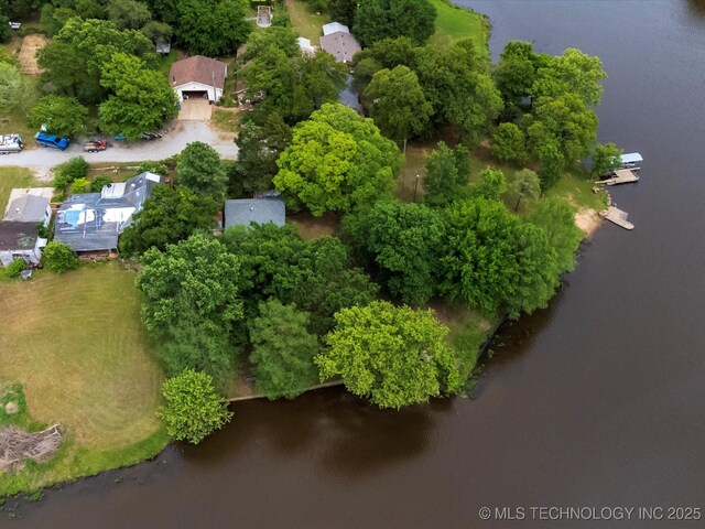 9 L B May Scenic Ln, Pawhuska, OK 74056 - drone / aerial view of a large body of water